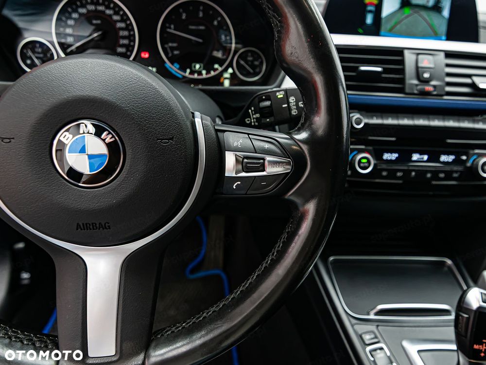 BMW Seria 3 320d M Sport - 16