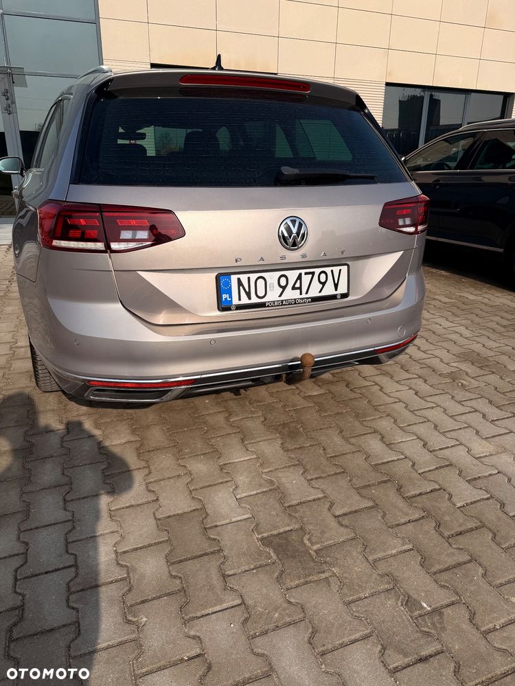Volkswagen Passat 2.0 TDI Elegance DSG - 3