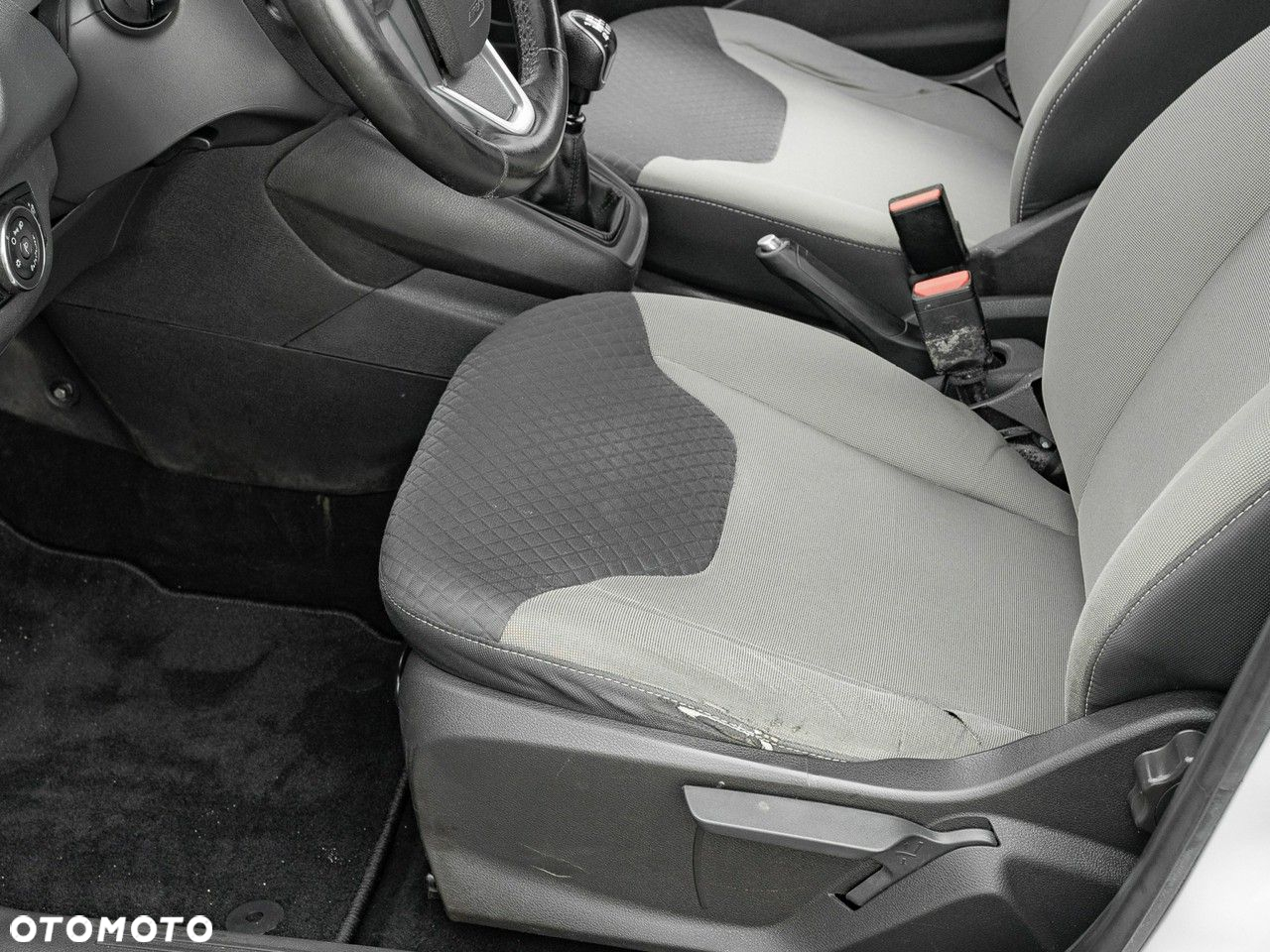 Ford Transit Courier 1.0 EcoBoost Trend - 14
