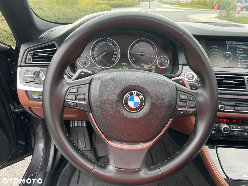 BMW Seria 5 530d Touring Sport-Aut - 13