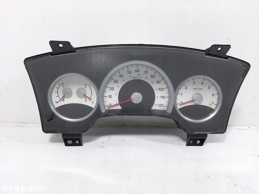 DODGE DURANGO II LIFT AWD 4x4 4.7 V8 07R LICZNIK ZEGARY P05172098AH - 1