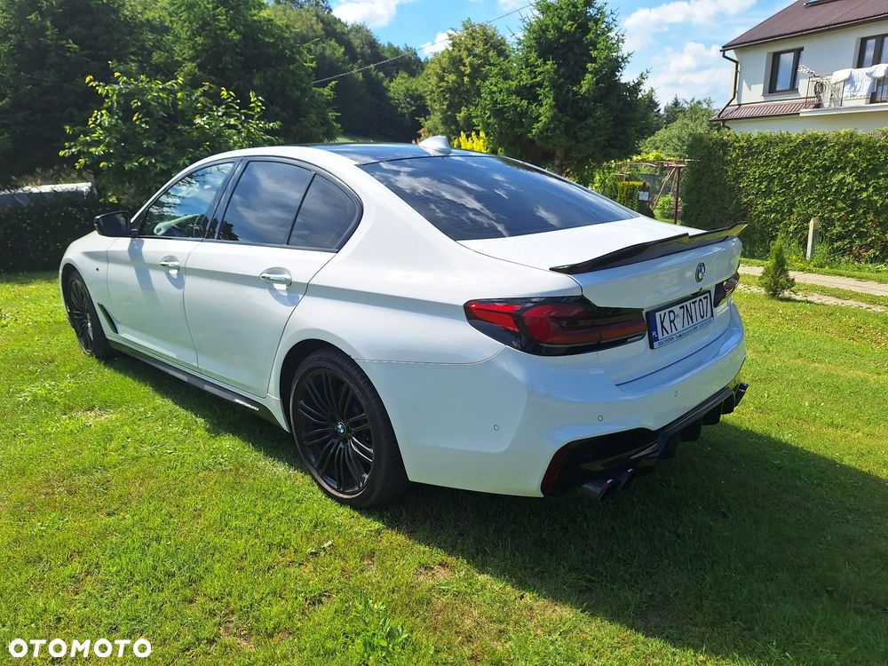 BMW Seria 5 530i xDrive Sport Line sport - 4