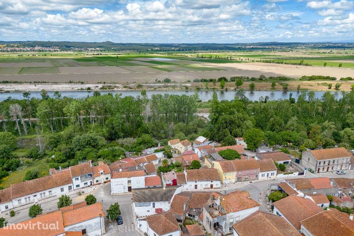 Moradia T1 para venda - Grande imagem: 3/18