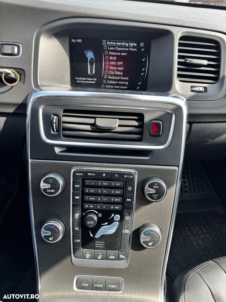 Volvo V60 D6 Plug-In-Hybrid AWD Geartronic Pure Limited - 9