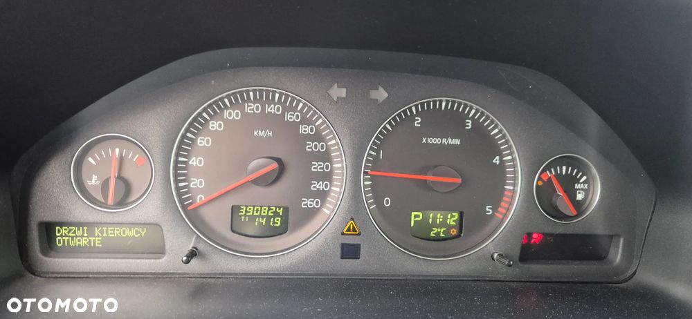 Volvo XC 70 D5 AWD Summum - 10