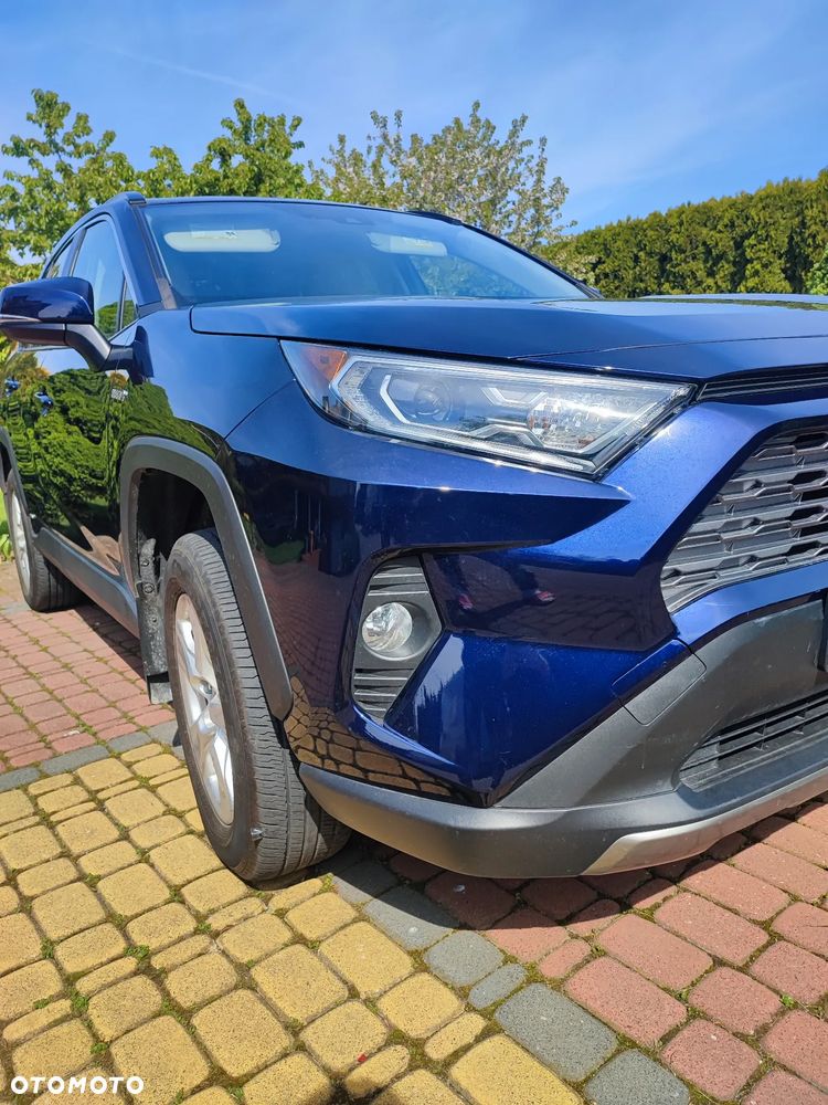 Toyota RAV4 - 4