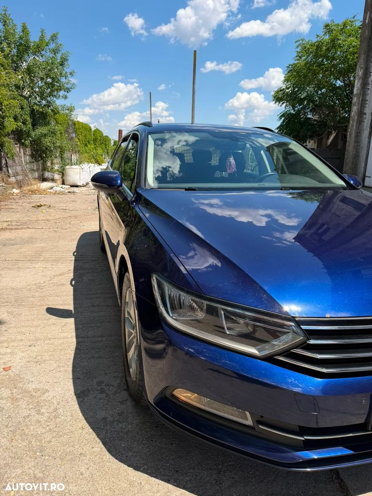 Volkswagen Passat 2.0 TDI DSG Comfortline - 2