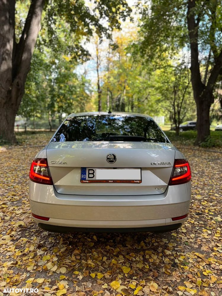 Skoda Octavia 2.0 TDI DSG 4X4 Style - 7