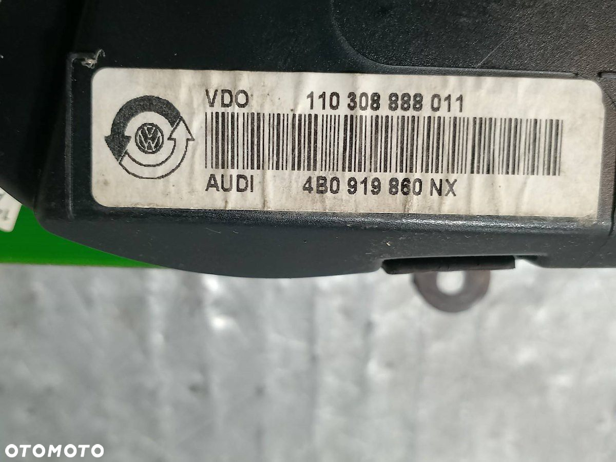 LICZNIK AUDI A6 C5 4B0919860NX 110308888011  2.5 TDI - 5