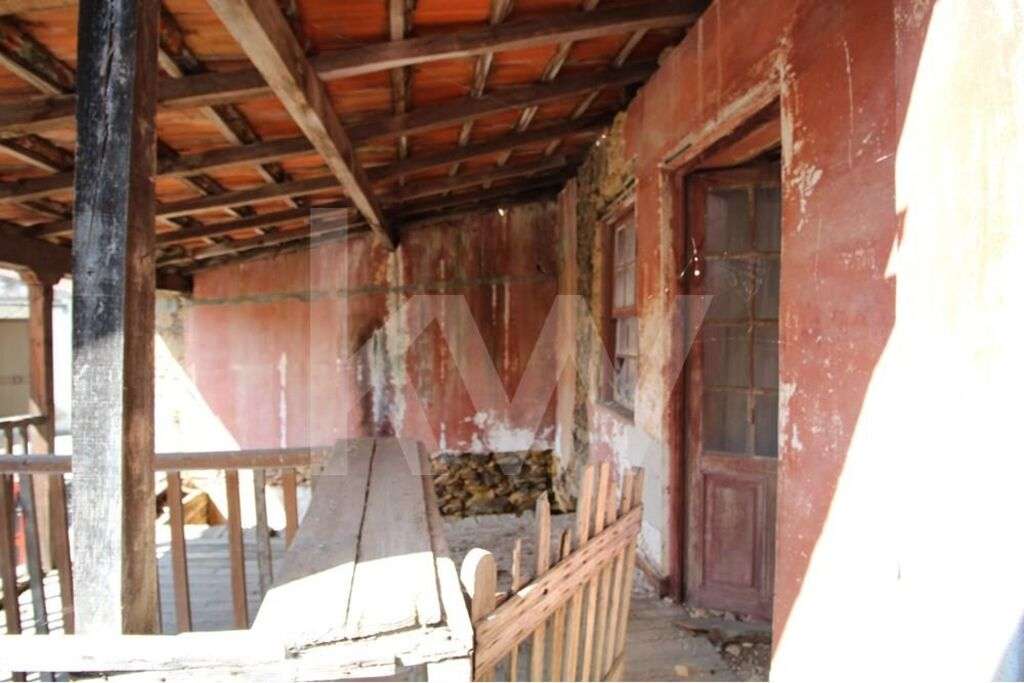 Moradia Para Reconstrução| Investimento |Penacova | Coimbra | Habitaçã - Grande imagem: 3/22