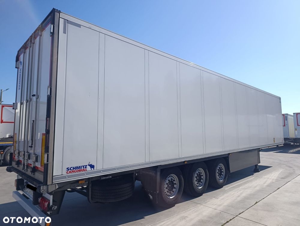 Schmitz Cargobull Chłodnia Schmitz 2 Temperatury Multitemperatura LDS Amazon 2022 r. z Carrier Vector HE19 - 5