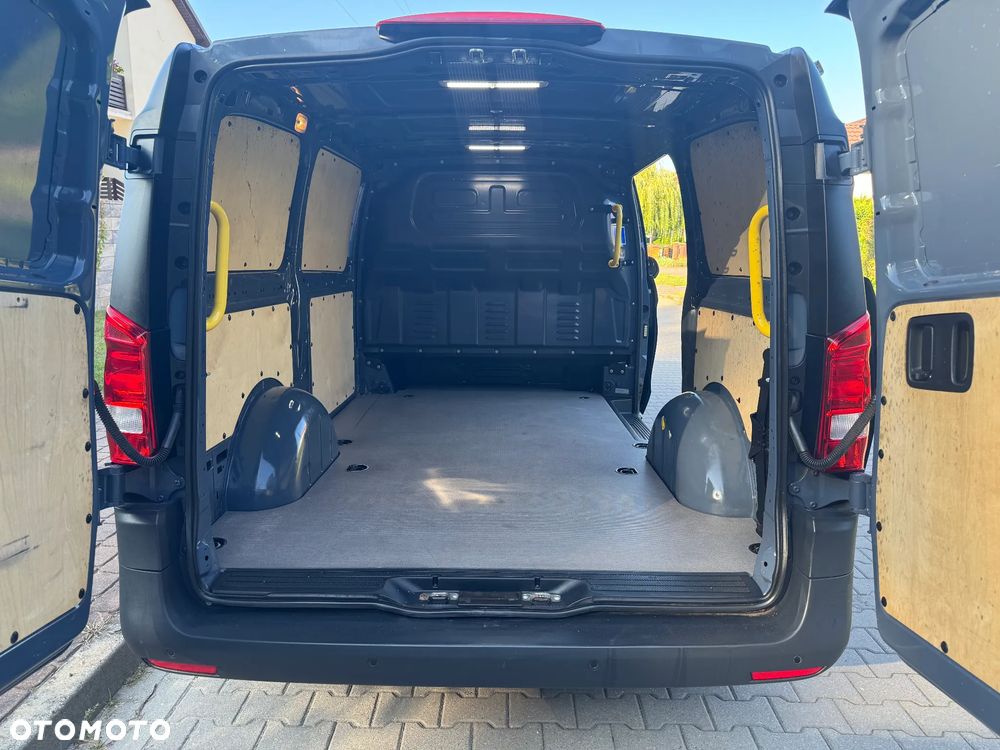 Mercedes-Benz VITO - 5