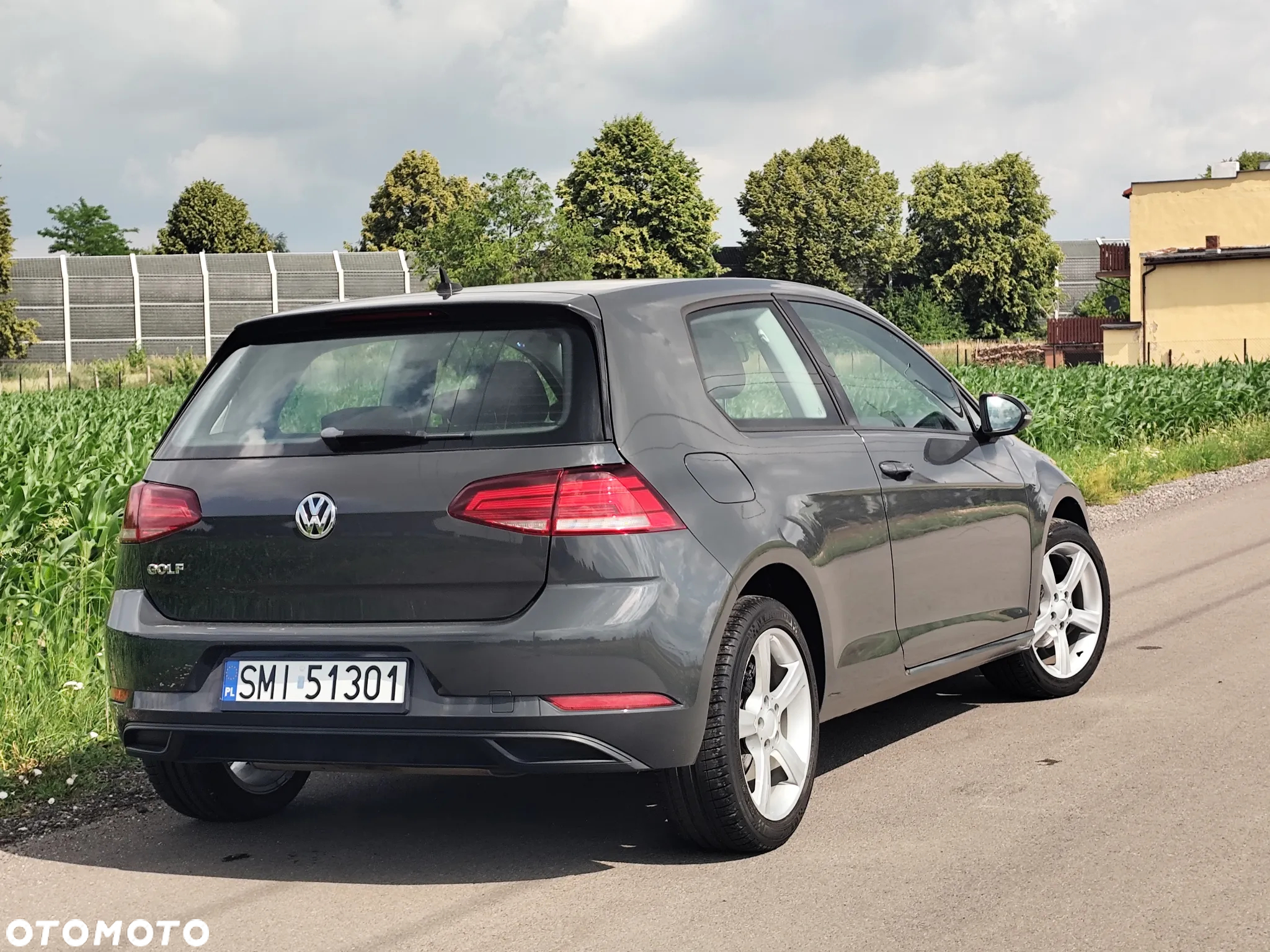 Volkswagen Golf VII 1.0 TSI BMT Trendline - 4