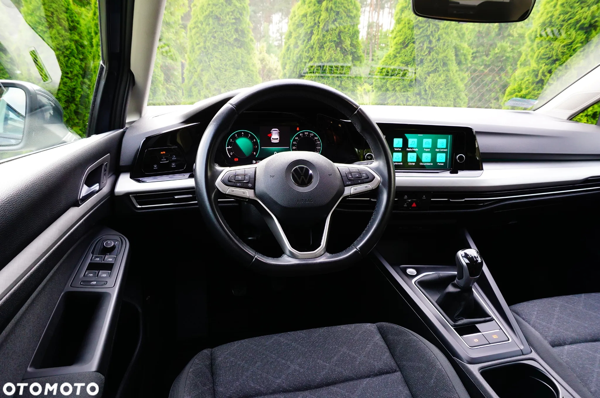 Volkswagen Golf VIII 1.5 TSI EVO Life - 17