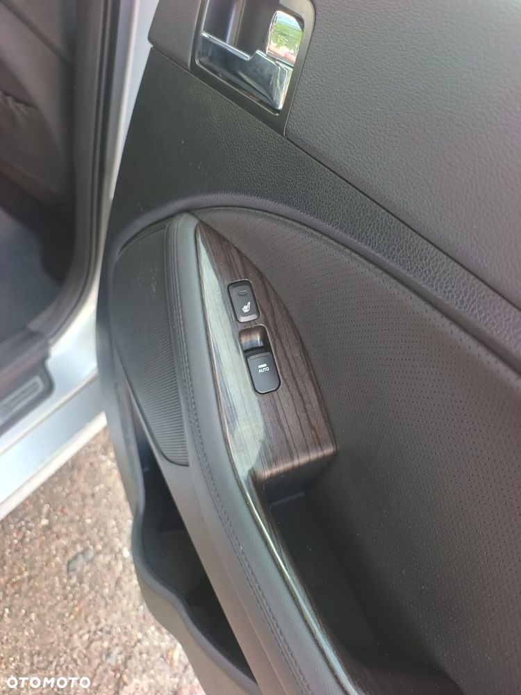 Kia Optima 1.7 CRDI EcoDynamics Edition 7 - 22