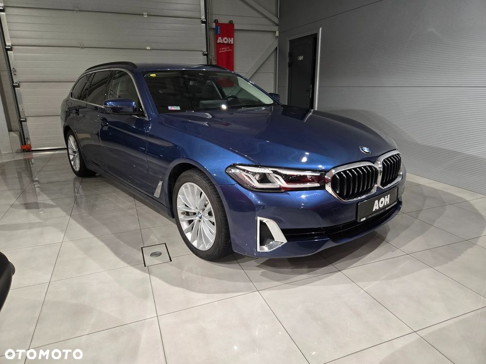 BMW Seria 5 530e Luxury Line