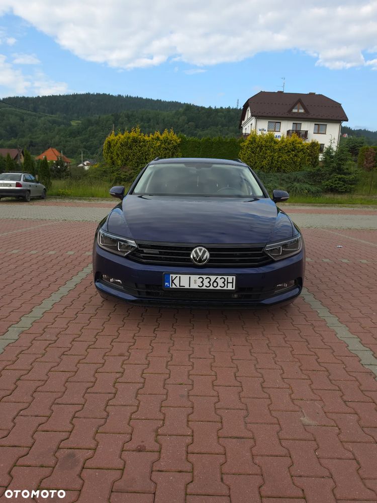 Volkswagen Passat 2.0 TDI SCR 4Mot DSG Comfortline - 1