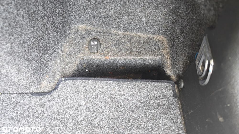 Volkswagen Passat - 21