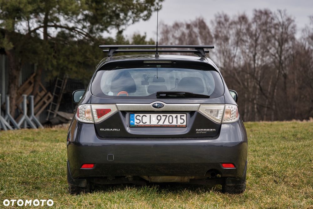Subaru Impreza 1.5 RC - 4