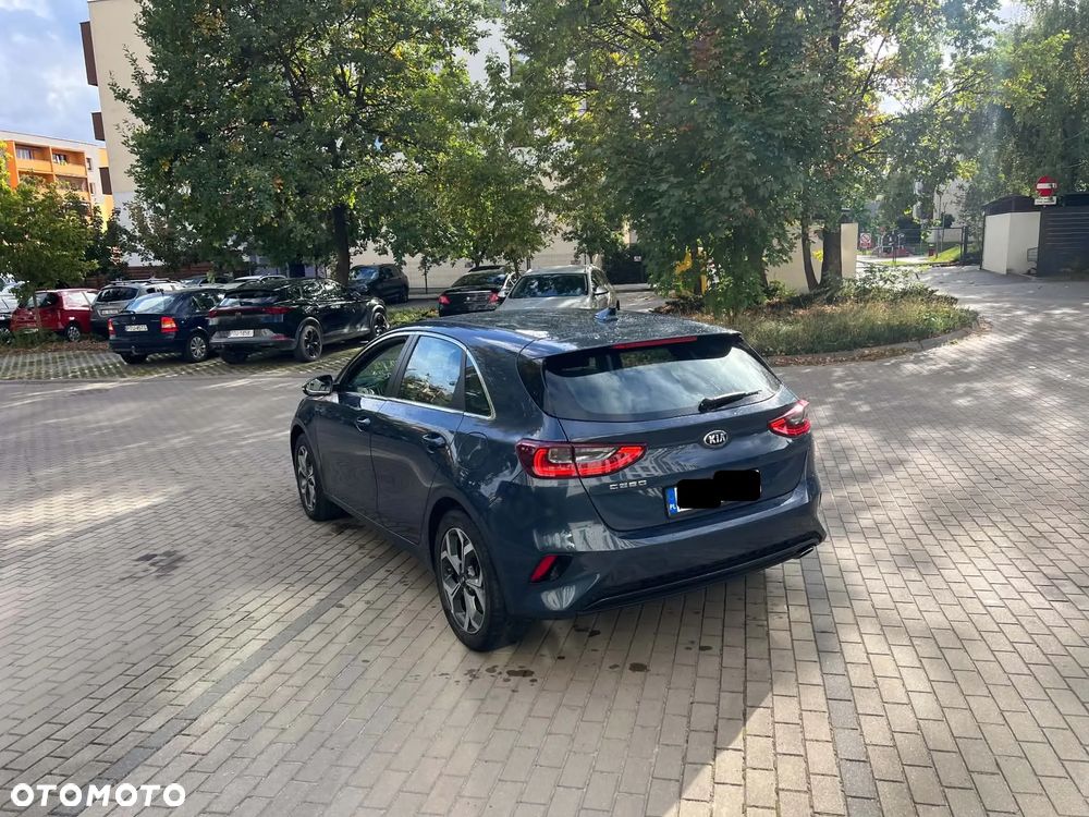Kia Ceed 1.6 CRDi SCR L - 4
