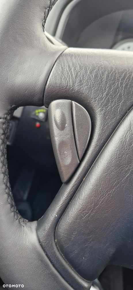 Ford Maverick 3.0 V6 Limited - 19