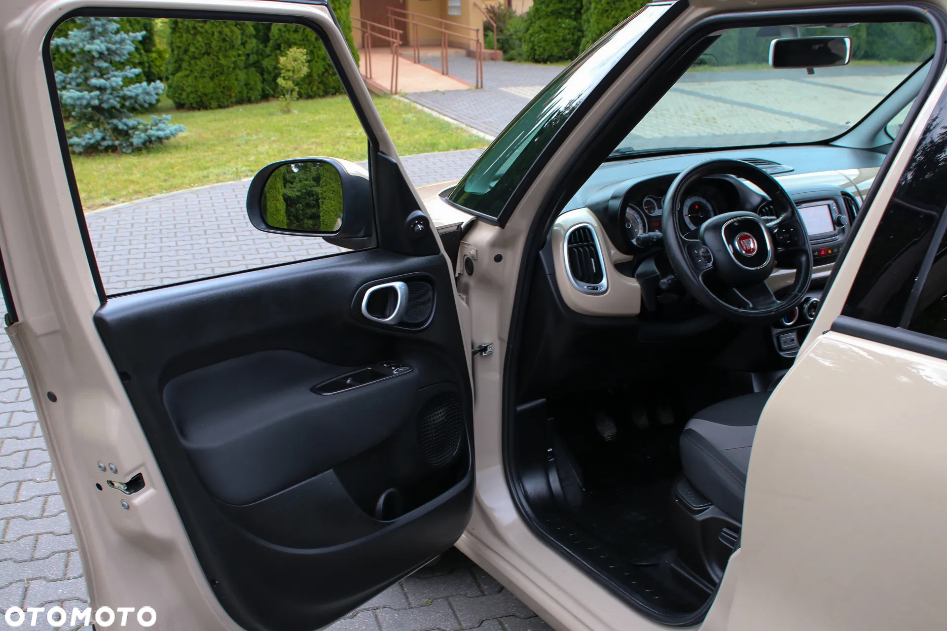 Fiat 500L 1.4 16V Fresh - 31
