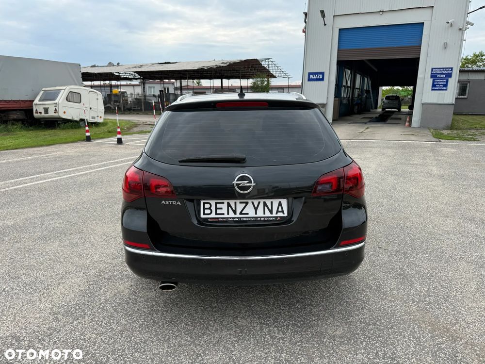 Opel Astra 1.4 Turbo Innovation - 29