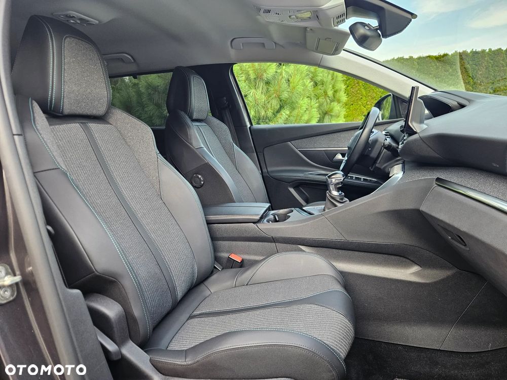 Peugeot 5008 1.5 BlueHDi Allure Pack S&S - 26