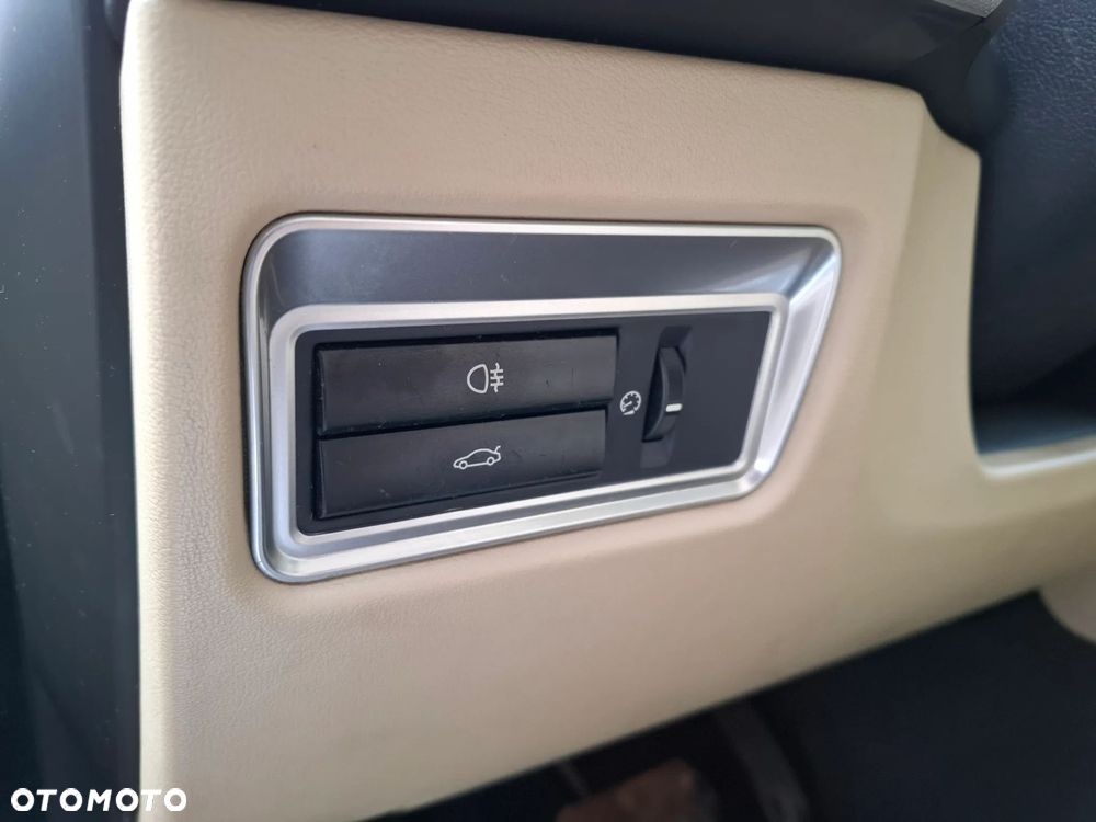 Jaguar XF 3.0 V6 D Luxury - 29