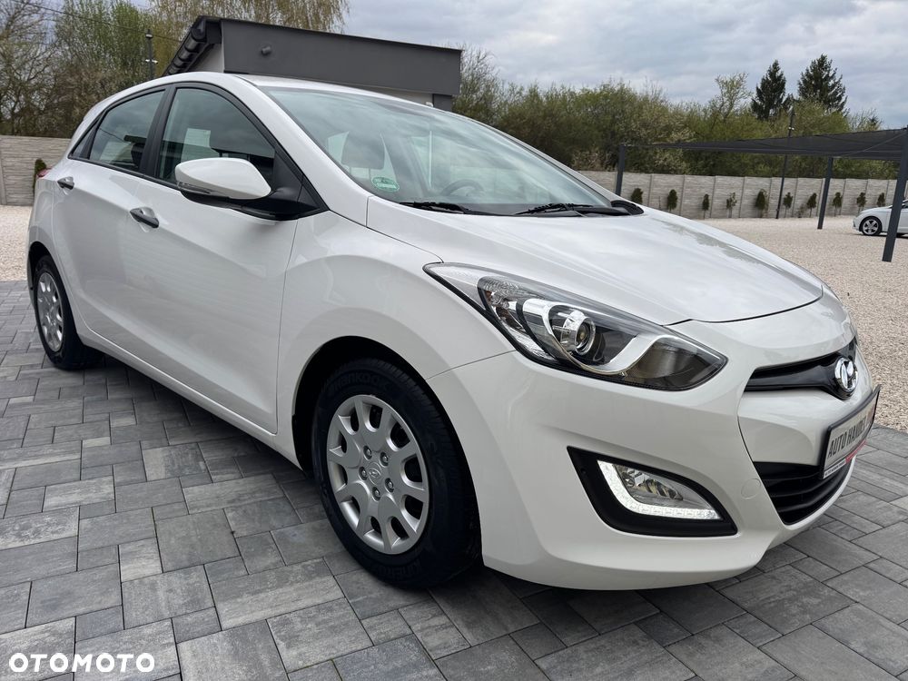 Hyundai i30 1.4 Fifa World Cup Edition - 13
