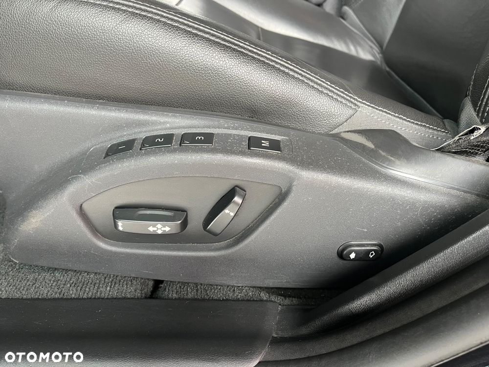 Volvo V60 D3 Summum - 13