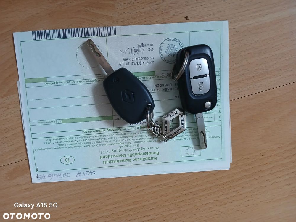 Renault Clio TCe 100 TomTom Edition - 21
