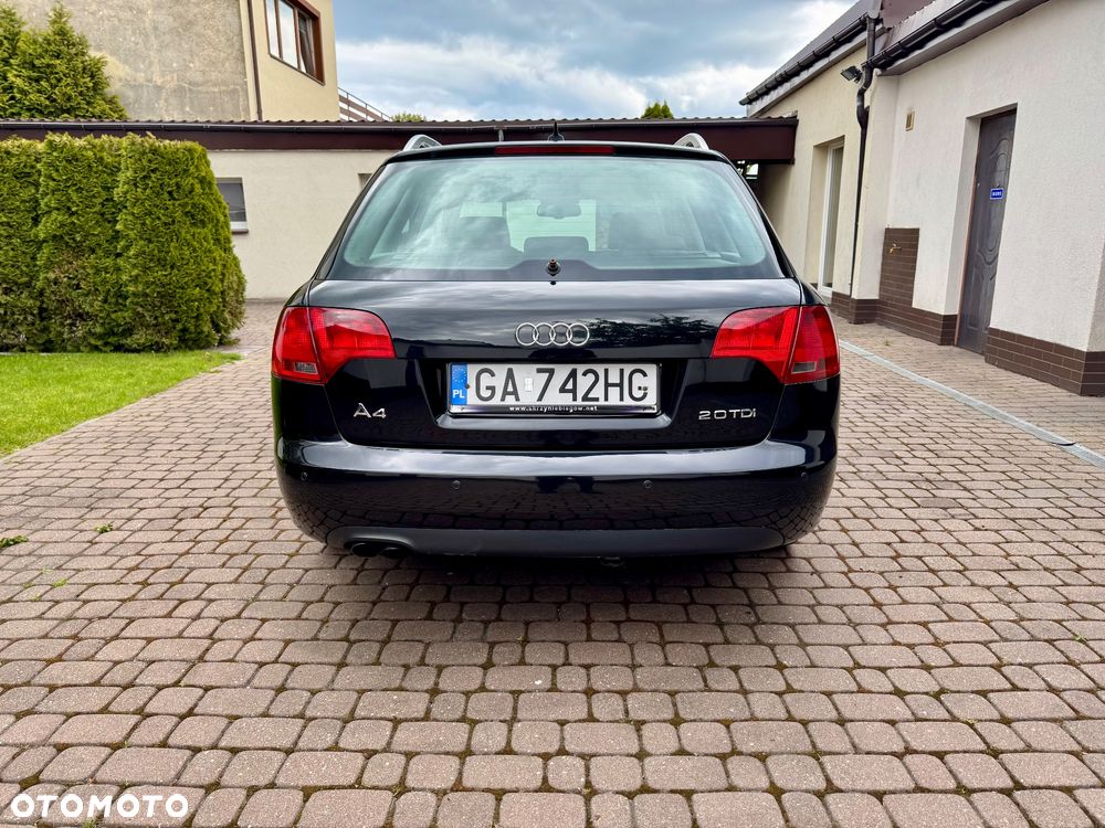 Audi A4 Avant - 5