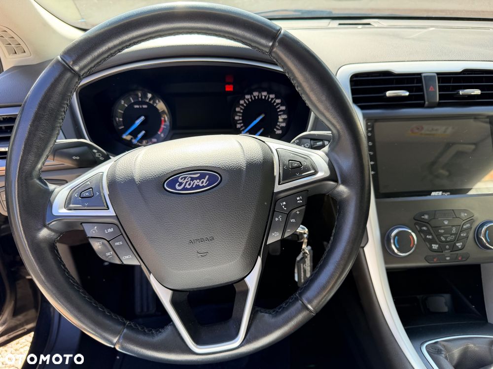 Ford Mondeo 2.0 TDCi STart-Stopp Titanium - 31