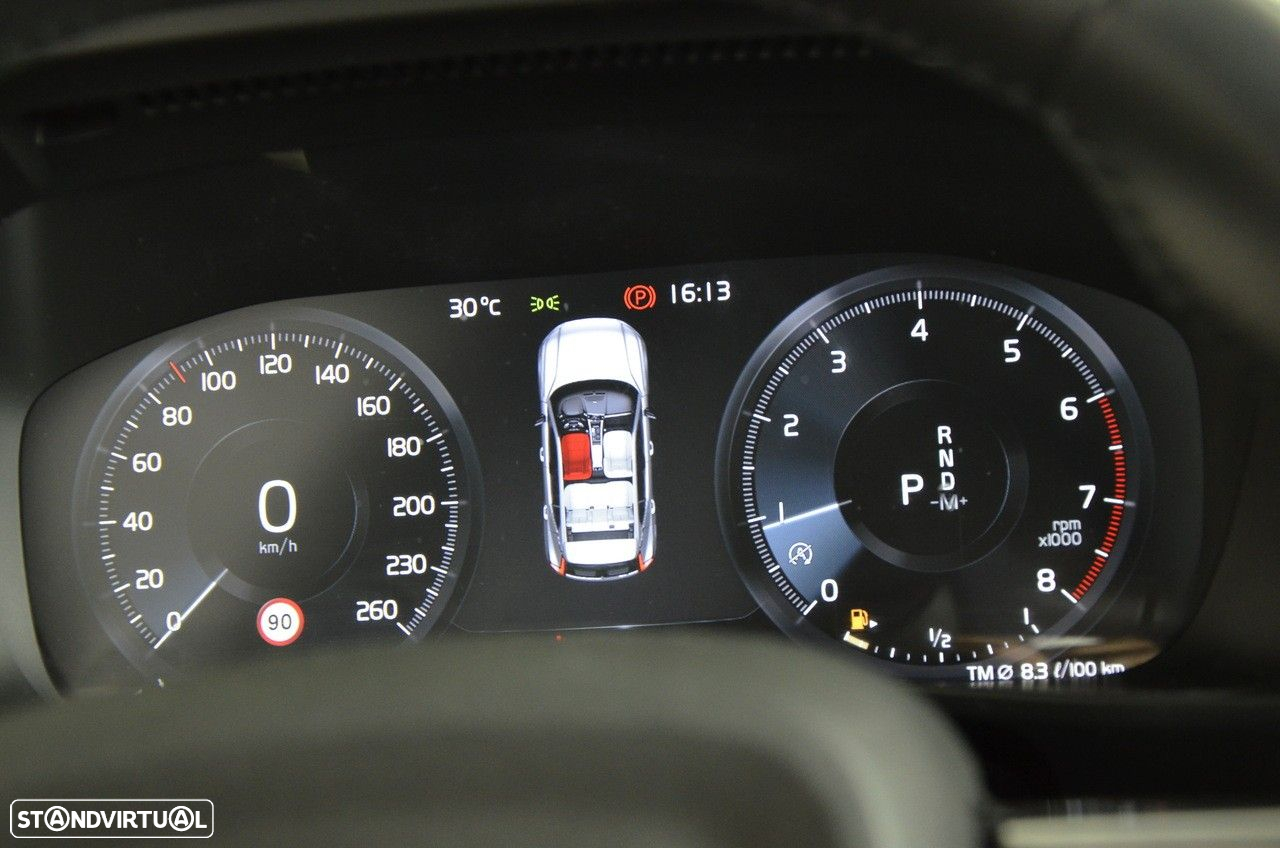 Volvo XC 40 1.5 T2 Inscription Geartronic - 25