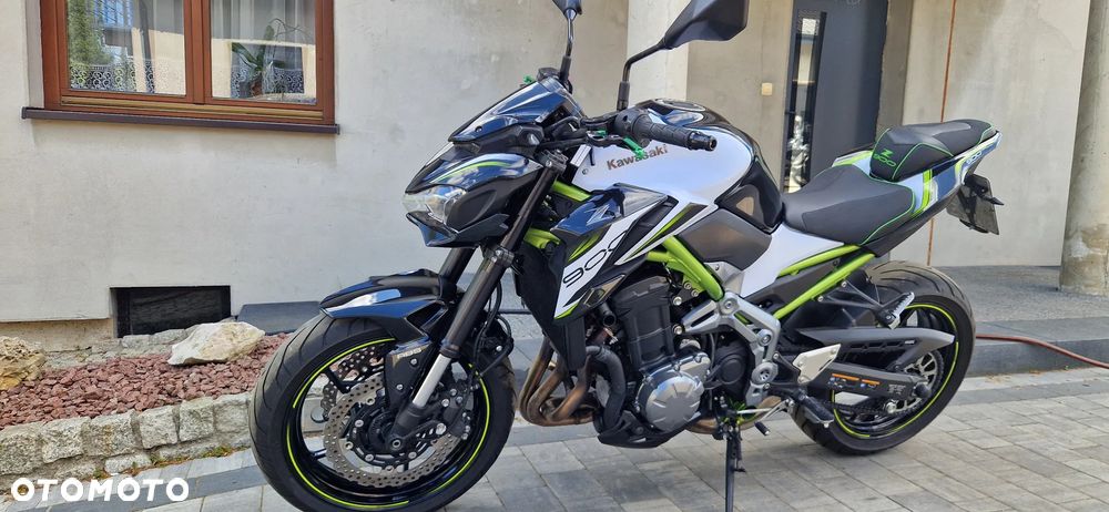 Kawasaki Z 900 - 10