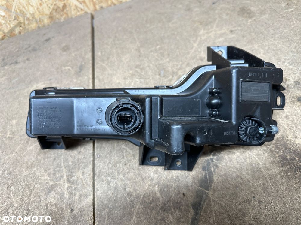 TESLA 3 Y LIFT  halogen drl led 1624798-00-A 1624797-00-A - 6