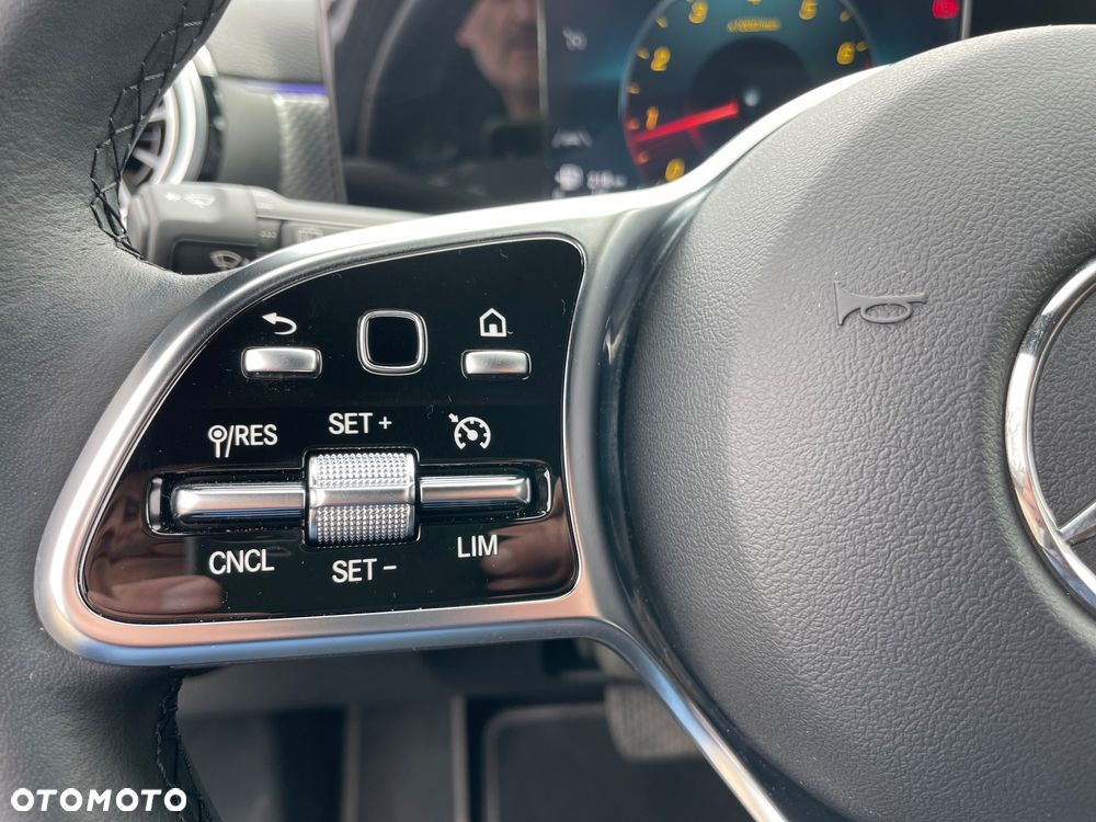 Mercedes-Benz Klasa A 200 Progressive 7G-DCT - 25