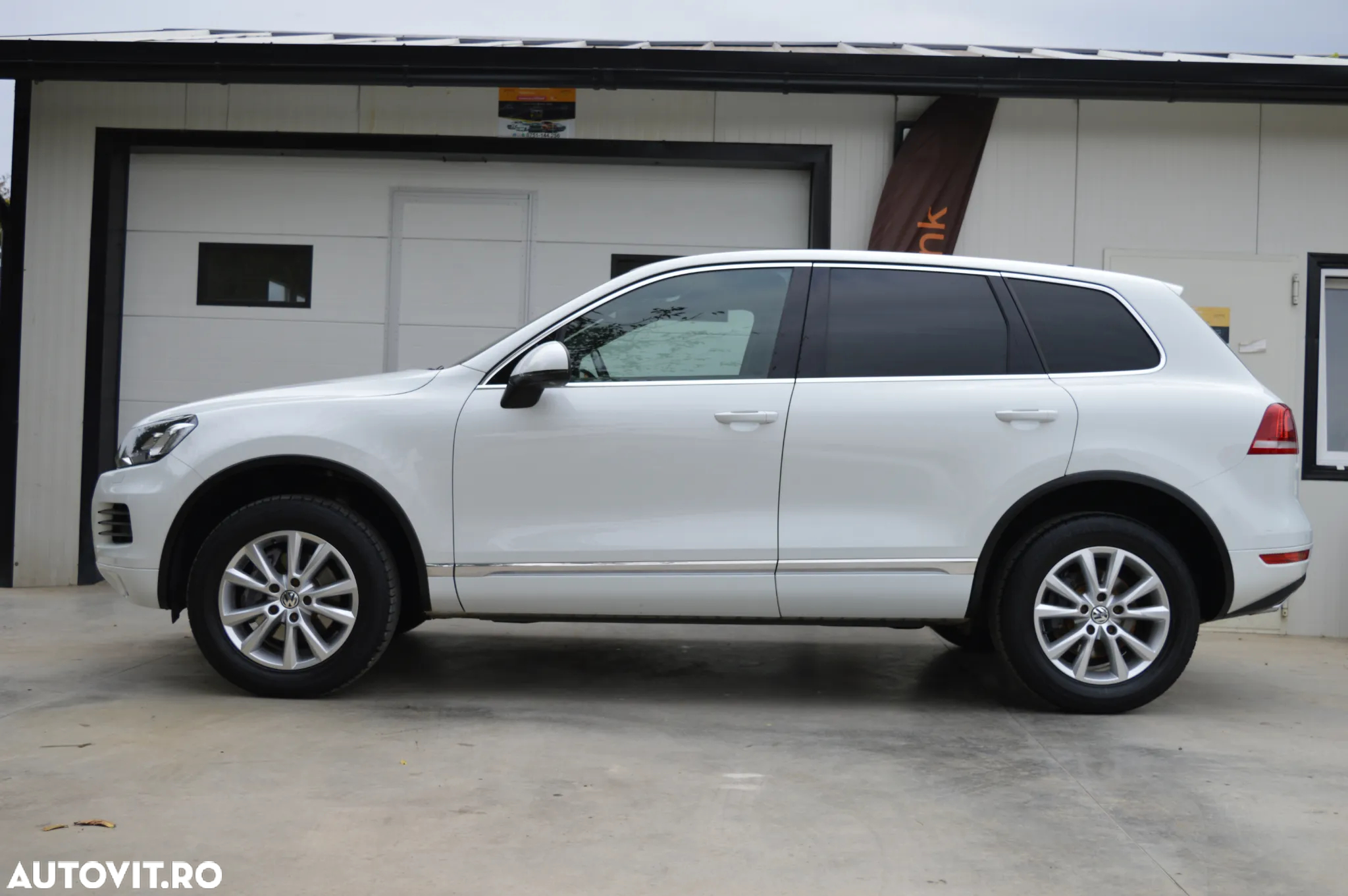 Volkswagen Touareg 3.0 V6 TDI BMT - 4