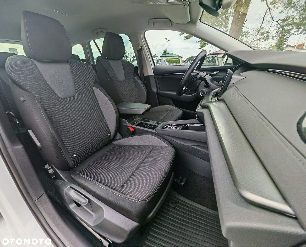 Skoda Octavia 2.0 TDI Ambition DSG - 11
