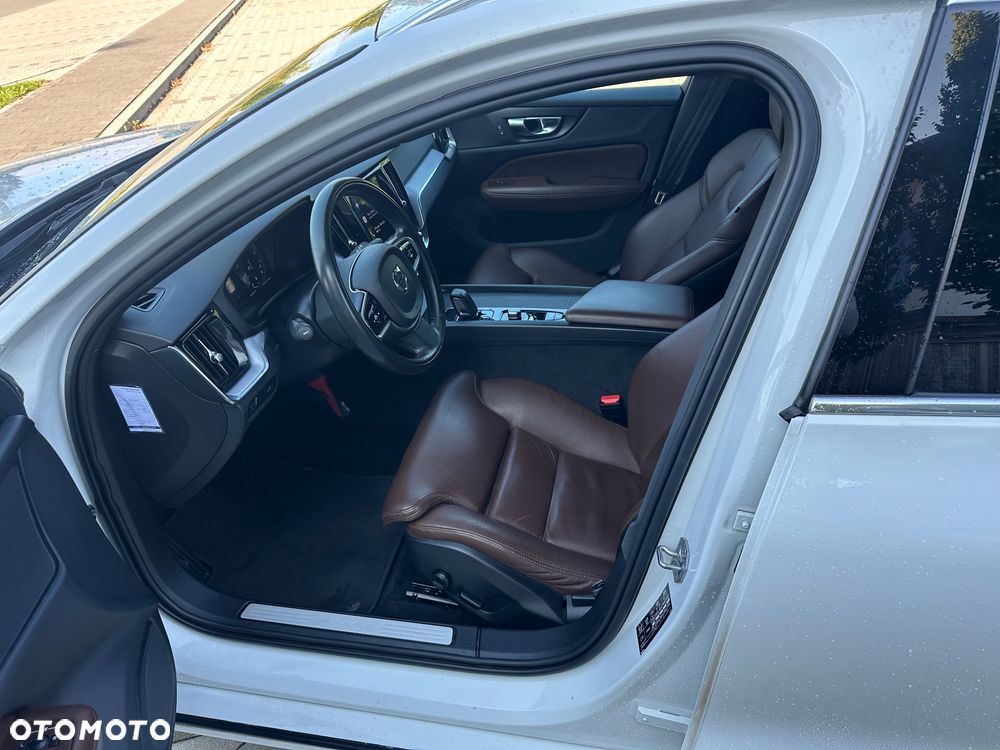 Volvo V60 - 16