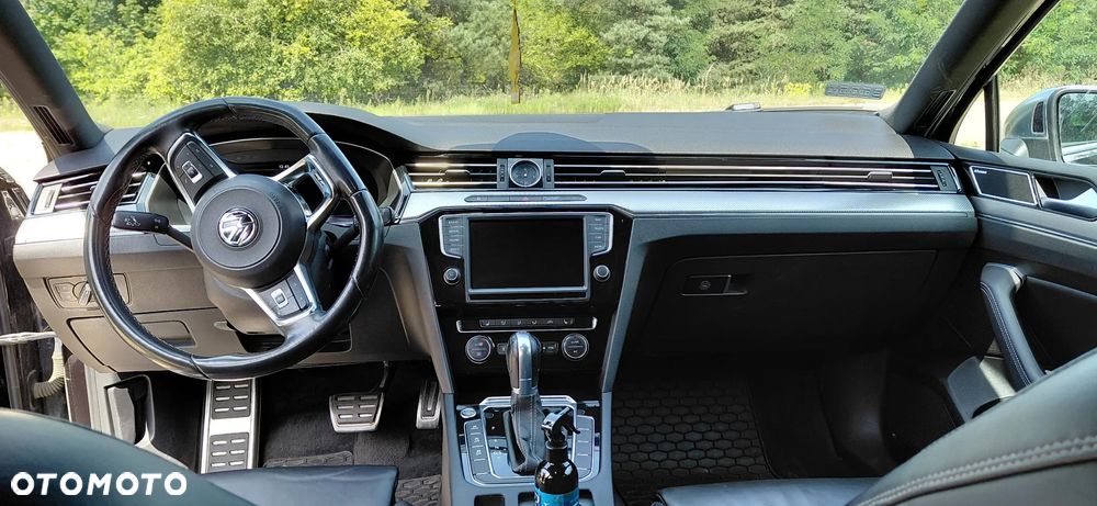 Volkswagen Passat 2.0 TDI 4Mot Elegance DSG - 9