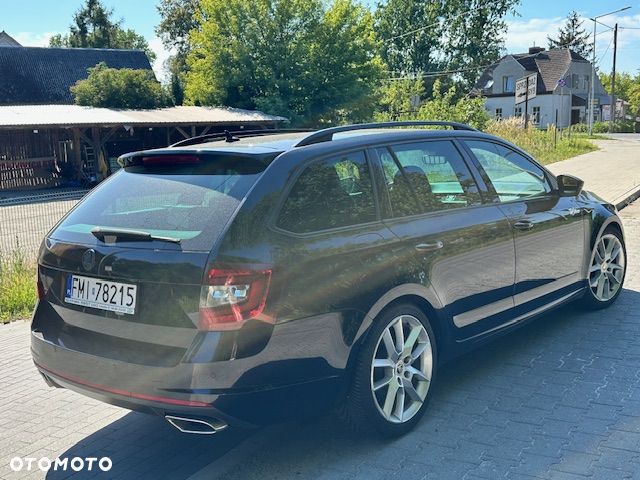 Skoda Octavia 2.0 TDI DSG RS - 4