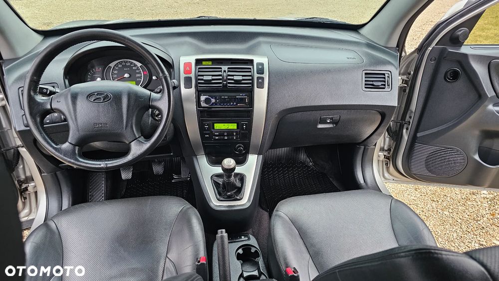 Hyundai Tucson 2.0 2WD GLS Style - 7