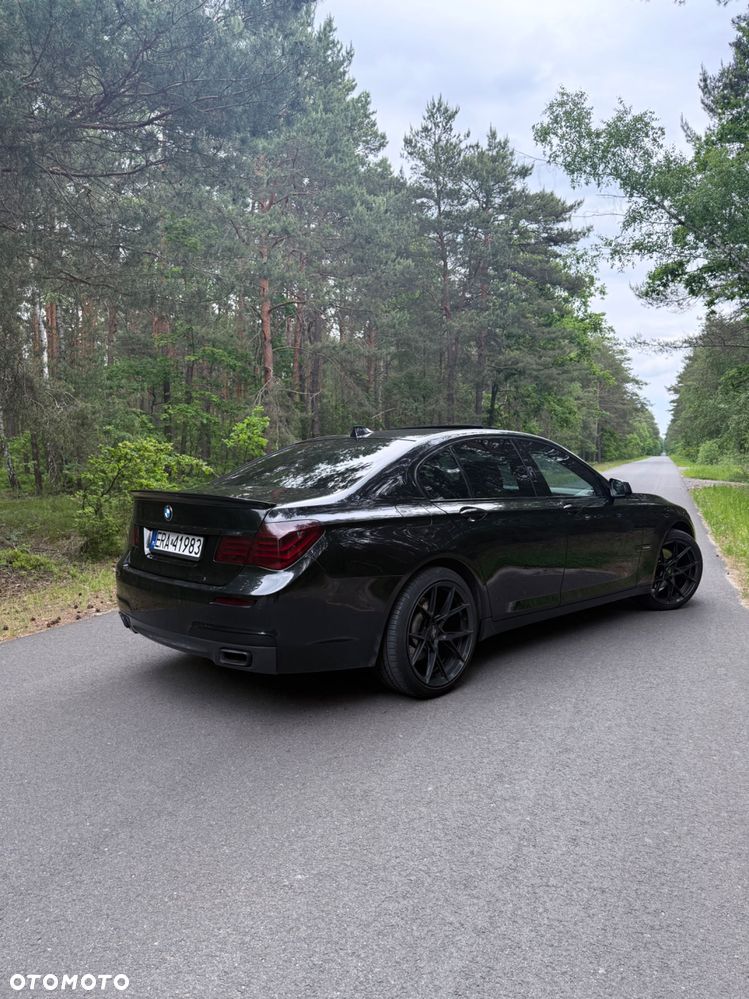 BMW Seria 7 - 2