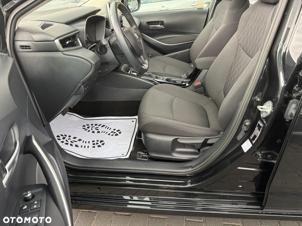 Toyota Corolla 1.8 Hybrid Comfort - 16