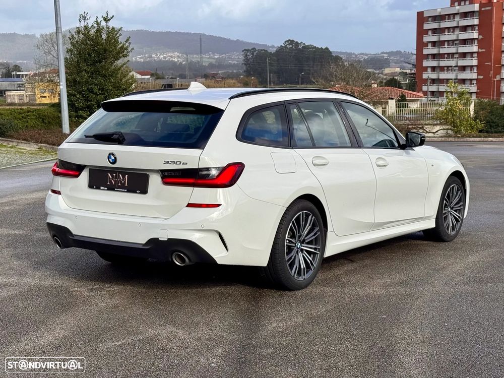 BMW 330 e Pack M Auto - 13