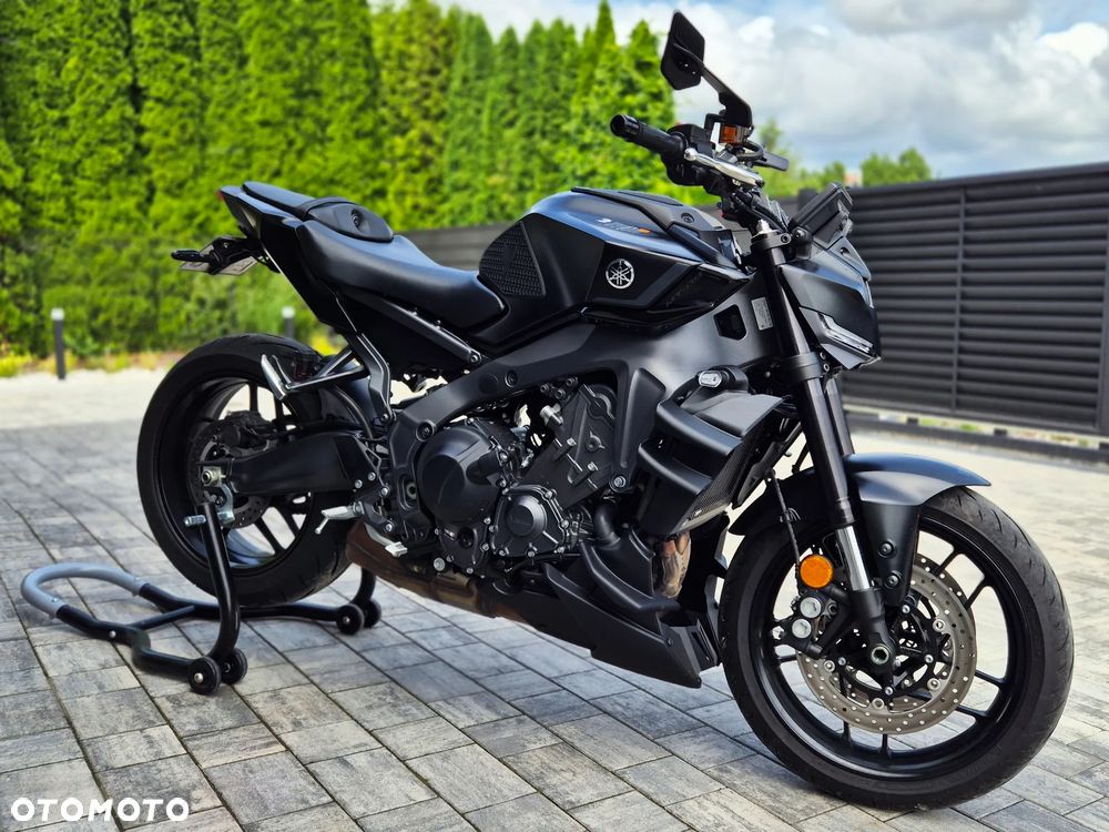 Yamaha MT - 8