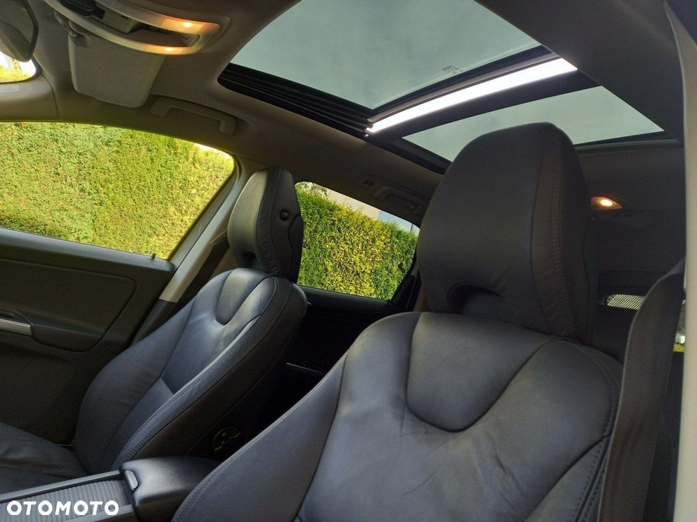 Volvo XC 60 D3 Summum - 28
