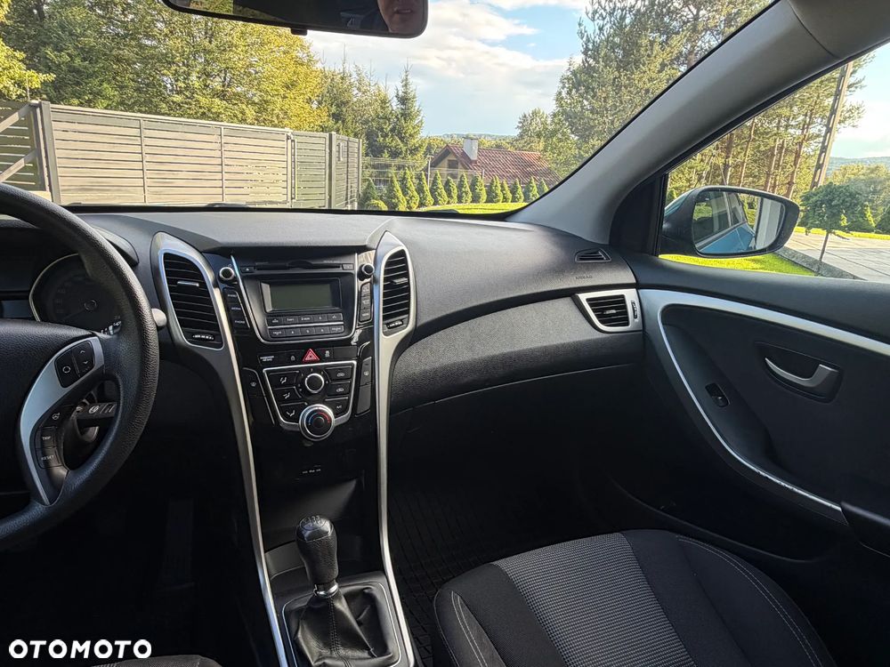 Hyundai i30 1.4 Comfort - 16